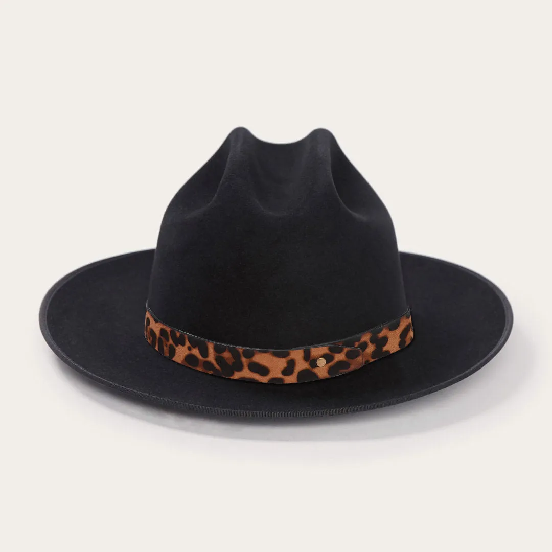 Classic Black Felt Fedora with Chic Leopard Print Ribbon